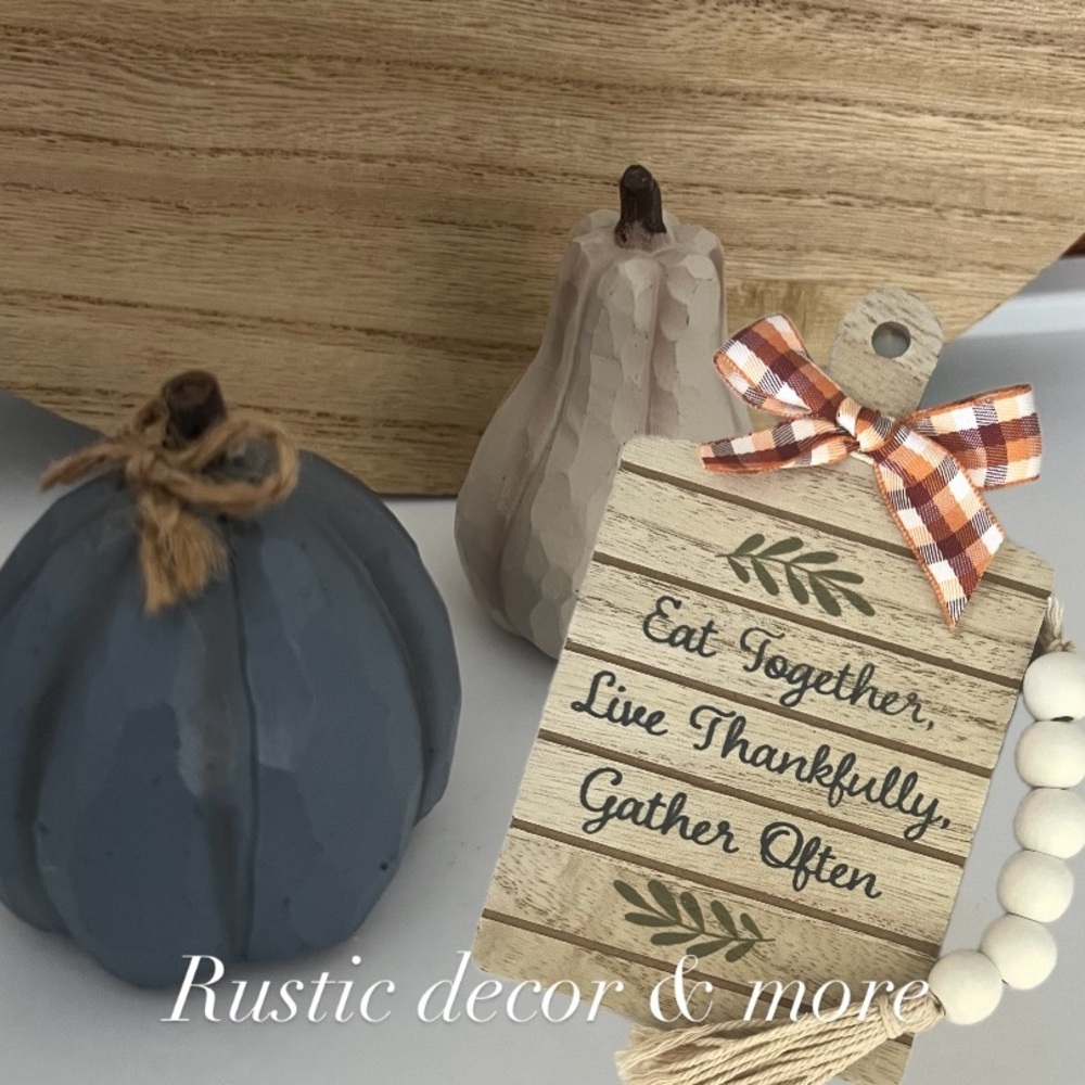 Rustic Decorative Pumpkins and Sign